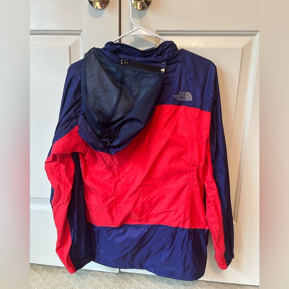 Women’s North Face Rain Jacket - Picture 3 of 6